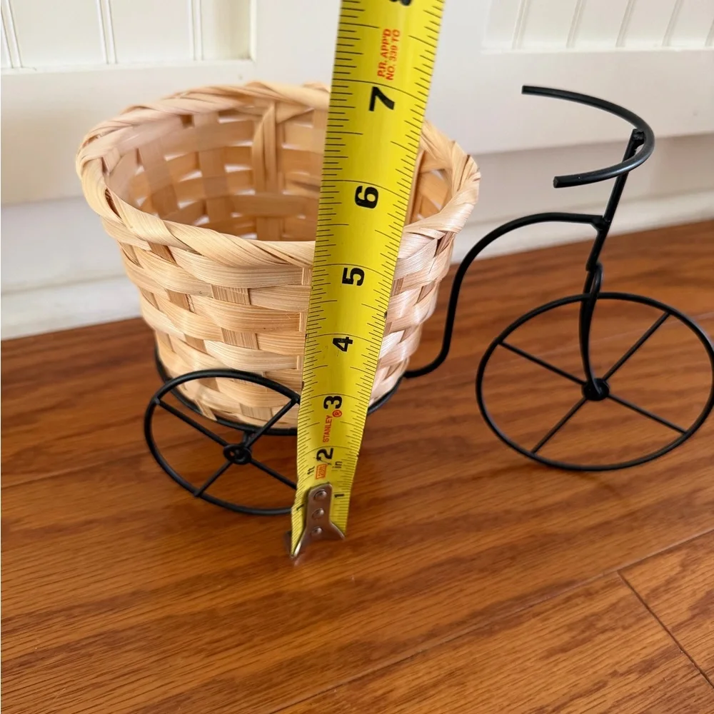 Brand new Tan Woven Basket Tricycle bicycle home decor decoration design craft